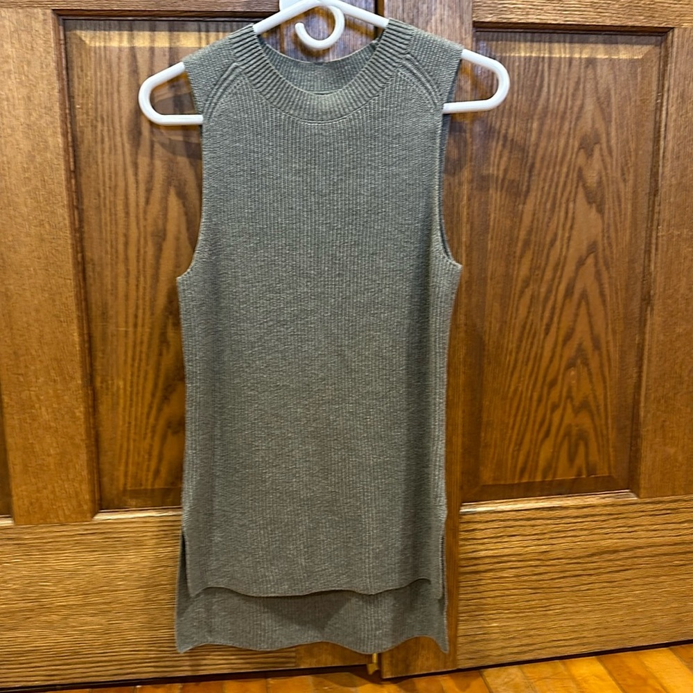 Sweater tank from Bass size small women’s